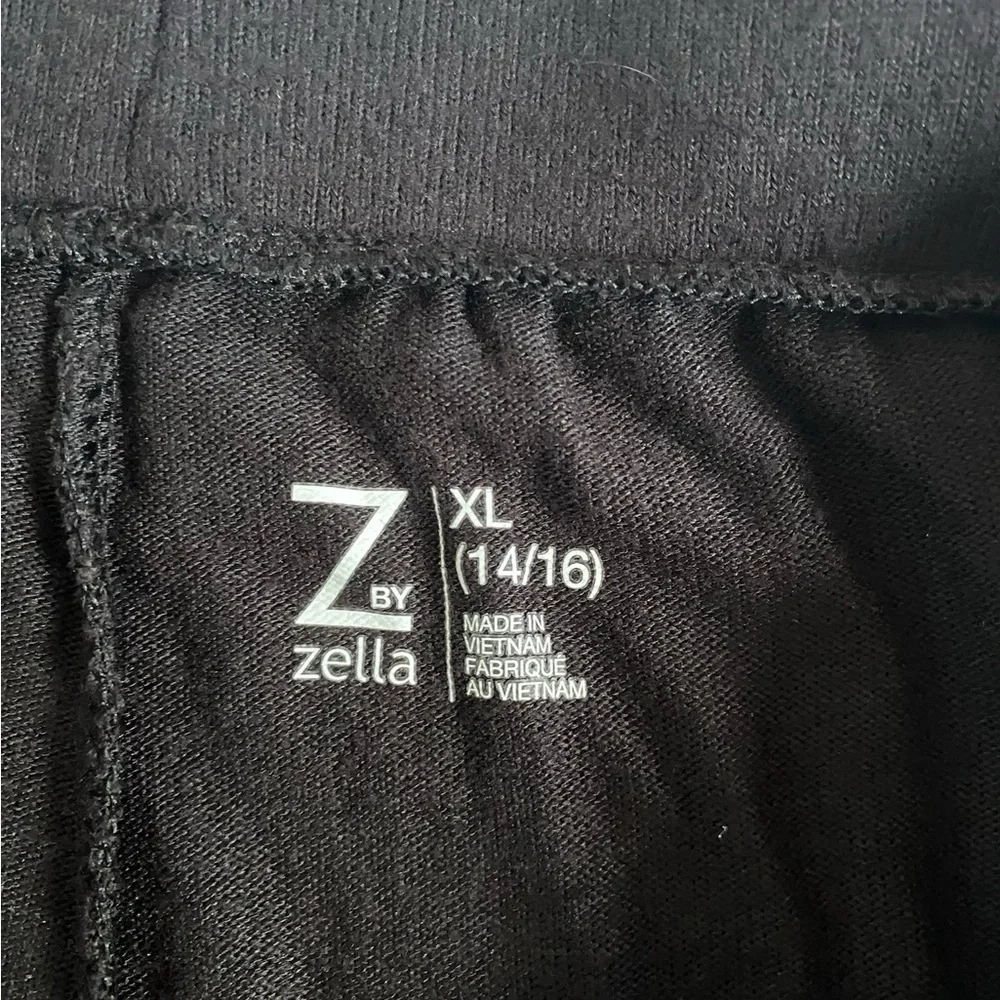 Z by Zella Girls Soft Lightweight Black Drawstring Waist Joggers in Size 14-16